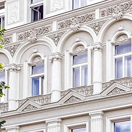 Cozy By Wenceslas Square Apartment