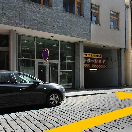 Cozy By Wenceslas Square Apartment